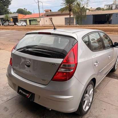 HYUNDAI-I30-2011