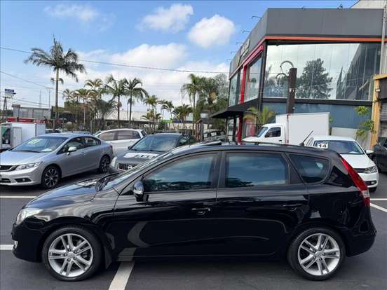HYUNDAI-I30 CW-2010