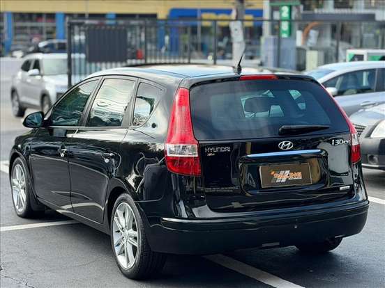 HYUNDAI-I30 CW-2010
