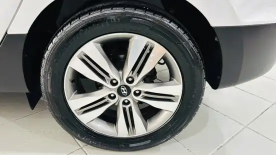 HYUNDAI-IX35-2016