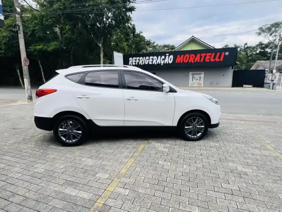 HYUNDAI-IX35-2.0 MPFI GL 16V FLEX 4P AUTOMÁTICO HYUNDAI-IX35-2018