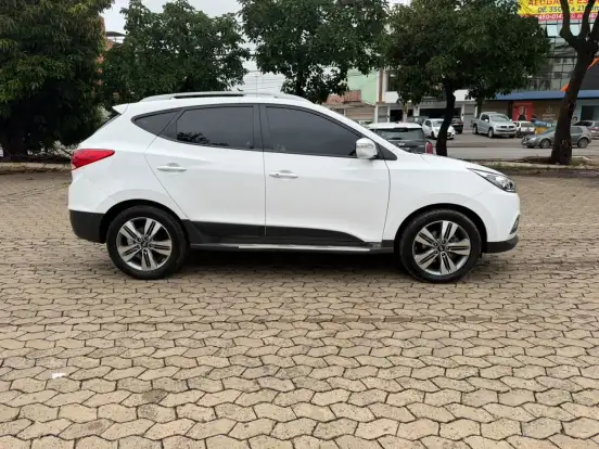 HYUNDAI-IX35-2.0 MPFI GLS 16V FLEX 4P AUTOMÁTICO HYUNDAI-IX35-2017