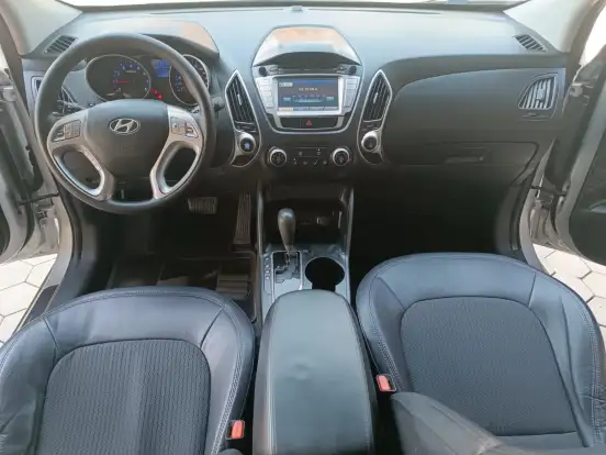 HYUNDAI-IX35-2.0 MPFI GLS 16V FLEX 4P AUTOMÁTICO HYUNDAI-IX35-2014