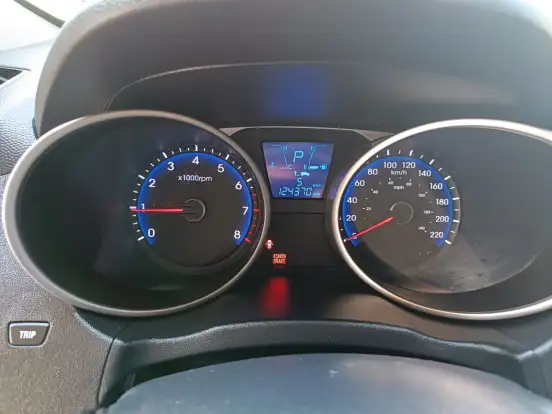 HYUNDAI-IX35-2014
