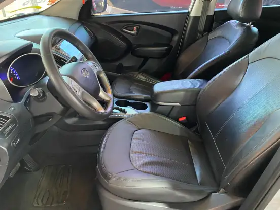 HYUNDAI-IX35-2010