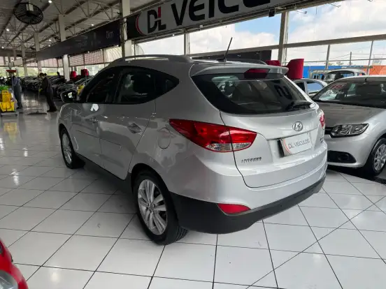 HYUNDAI-IX35-2.0 MPI 4X2 16V FLEX 4P AUTOMÁTICO HYUNDAI-IX35-2011