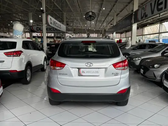 HYUNDAI-IX35-2011