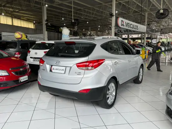 HYUNDAI-IX35-2011