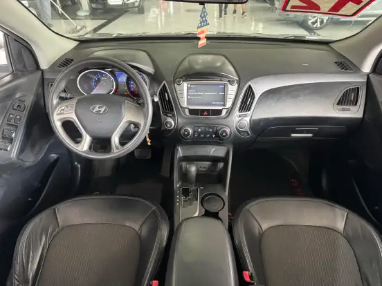 HYUNDAI-IX35-2011