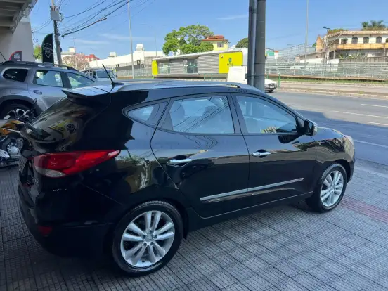 HYUNDAI-IX35-2013