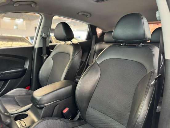 HYUNDAI-IX35-2016