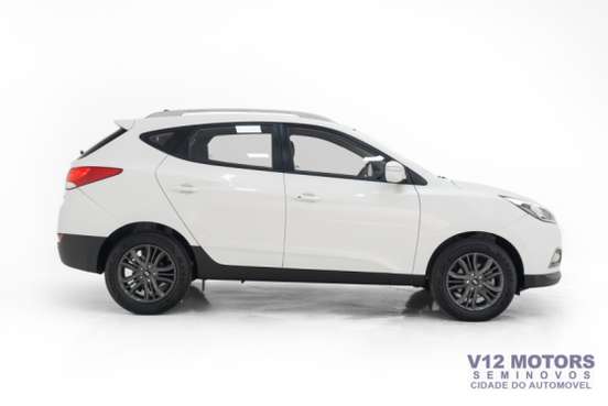 HYUNDAI-IX35-2021
