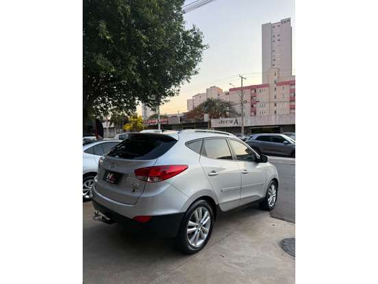 HYUNDAI-IX35-2.0 MPFI GLS 16V FLEX 4P AUTOMÁTICO HYUNDAI-IX35-2014