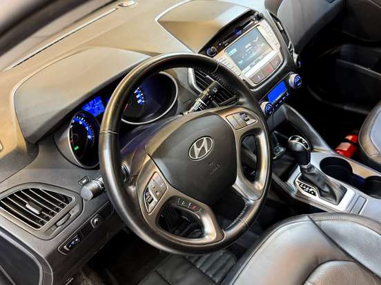 HYUNDAI-IX35-2.0 MPFI GLS 16V FLEX 4P AUTOMÁTICO HYUNDAI-IX35-2016