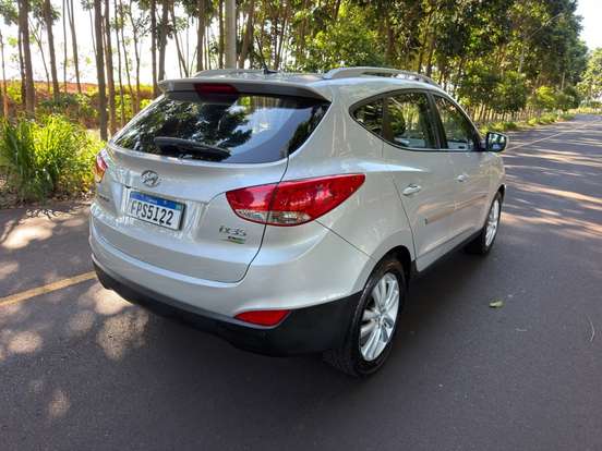 HYUNDAI-IX35-2.0 MPFI GLS 16V FLEX 4P AUTOMÁTICO HYUNDAI-IX35-2014