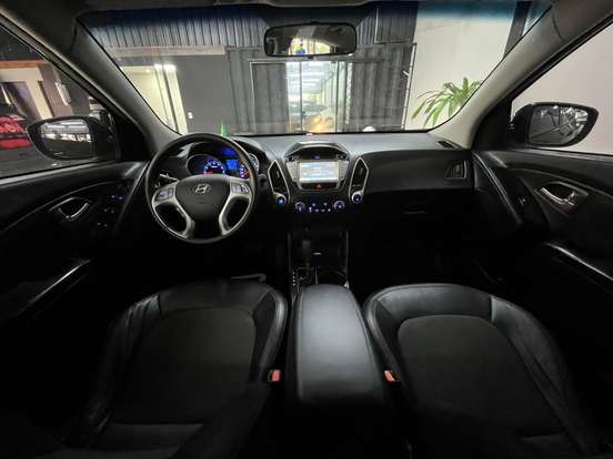 HYUNDAI-IX35-2.0 MPI 4X2 16V FLEX 4P AUTOMÁTICO HYUNDAI-IX35-2013