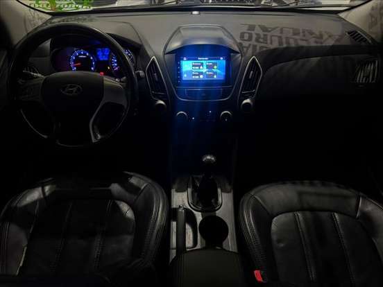 HYUNDAI-IX35-2010