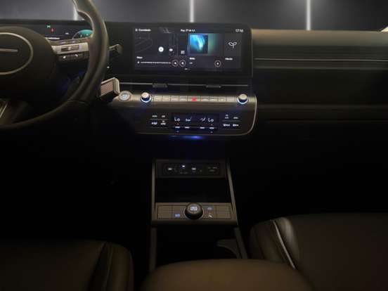 HYUNDAI-KONA-2025