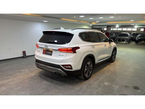 HYUNDAI-SANTA FÉ-2019