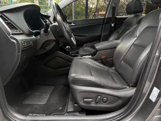 HYUNDAI-TUCSON-1.6 16V T-GDI GASOLINA GLS ECOSHIFT HYUNDAI-TUCSON-2018