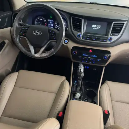 HYUNDAI-TUCSON-2020