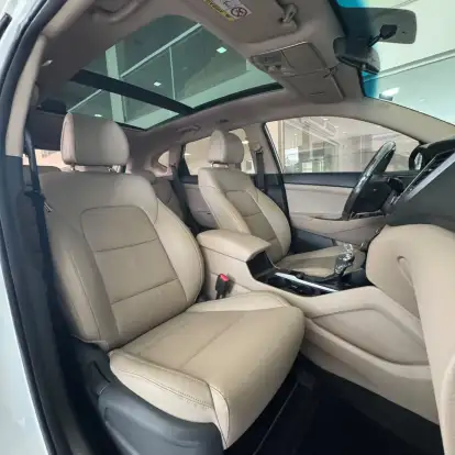 HYUNDAI-TUCSON-2020