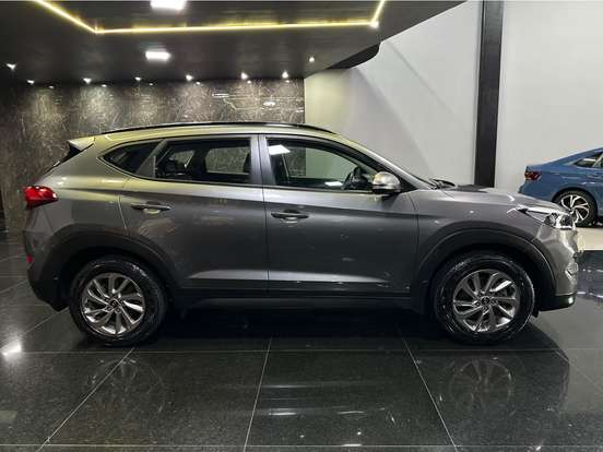 HYUNDAI-TUCSON-2017