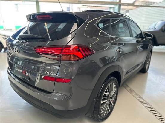 HYUNDAI-TUCSON-2024