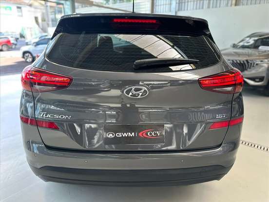HYUNDAI-TUCSON-2024