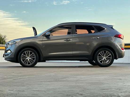 HYUNDAI-TUCSON-1.6 16V T-GDI GASOLINA LIMITED ECOSHIFT HYUNDAI-TUCSON-2018