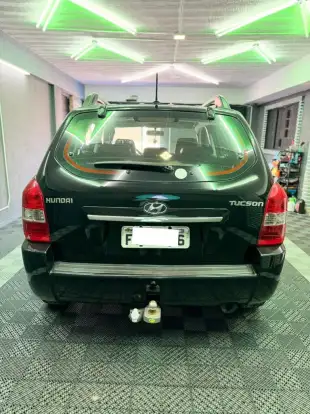 HYUNDAI-TUCSON-2.0 MPFI GLS 16V 143CV 2WD FLEX 4P AUTOMÁTICO HYUNDAI-TUCSON-2015
