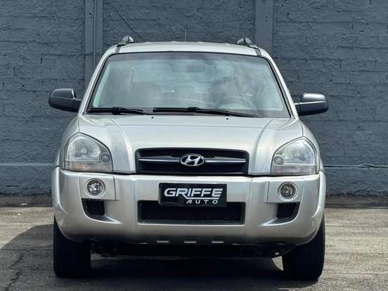 HYUNDAI-TUCSON-2007