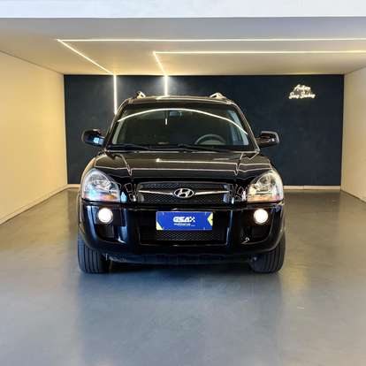 HYUNDAI-TUCSON-2011