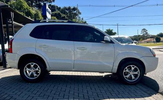 HYUNDAI-TUCSON-2.0 MPFI GLS 16V 143CV 2WD FLEX 4P AUTOMÁTICO HYUNDAI-TUCSON-2016