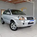 HYUNDAI TUCSON 2.0 MPFI GLS 16V 143CV 2WD FLEX 4P AUTOMÁTICO HYUNDAI TUCSON 2.0 MPFI GLS 16V 143CV 2WD FLEX 4P AUTOMÁTICO