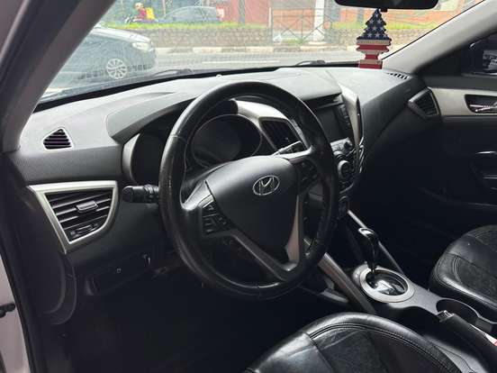 HYUNDAI-VELOSTER-1.6 16V GASOLINA 3P AUTOMÁTICO HYUNDAI-VELOSTER-2011