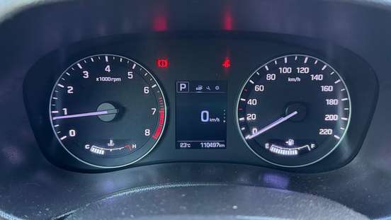 HYUNDAI-CRETA-2.0 16V FLEX PRESTIGE AUTOMÁTICO HYUNDAI-CRETA-2017