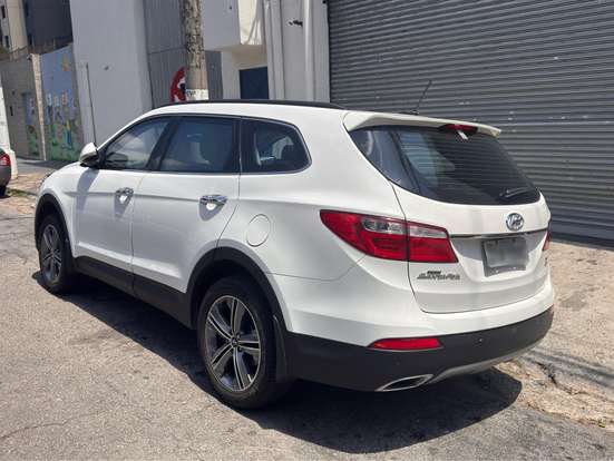 HYUNDAI-GRAND SANTA FÉ-3.3 MPFI V6 4WD GASOLINA 4P AUTOMÁTICO HYUNDAI-GRAND SANTA FÉ-2015