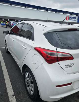 HYUNDAI-HB20-2015