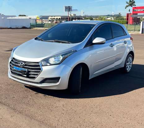 HYUNDAI-HB20-2016