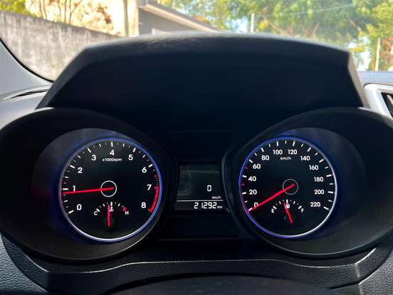 HYUNDAI-HB20-1.0 COMFORT PLUS 12V FLEX 4P MANUAL HYUNDAI-HB20-2018
