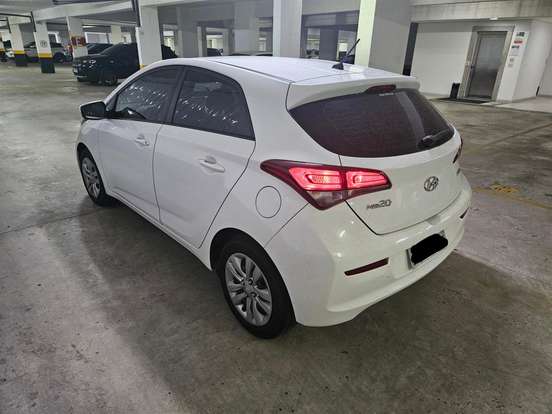 HYUNDAI-HB20-2018