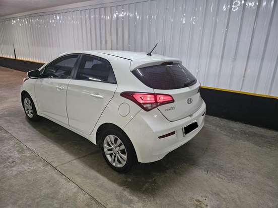 HYUNDAI-HB20-2018