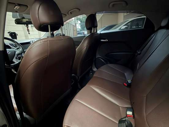 HYUNDAI-HB20-1.6 PREMIUM 16V FLEX 4P AUTOMÁTICO HYUNDAI-HB20-2017