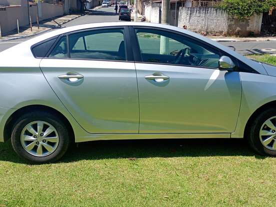 HYUNDAI-HB20S-1.6 COMFORT PLUS 16V FLEX 4P MANUAL HYUNDAI-HB20S-2015