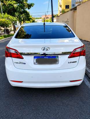 HYUNDAI-HB20S-2013