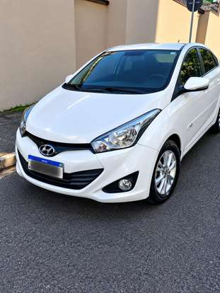 HYUNDAI-HB20S-2013