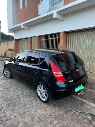 HYUNDAI-I30-2010