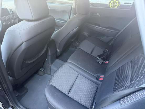 HYUNDAI-I30-2.0 MPFI GLS 16V GASOLINA 4P AUTOMÁTICO HYUNDAI-I30-2011