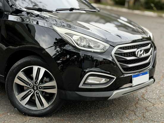 HYUNDAI-IX35-2015